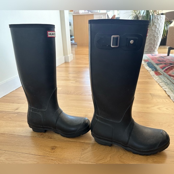 Hunter tall rain boots - Picture 2 of 8